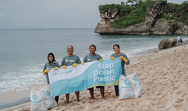 Acer, Plastic Bank İş Birliği ile Çevreden 50 Ton Plastik Atık Toplama Taahhüdünde Bulunuyor