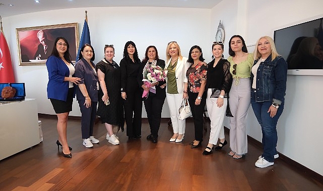 Aydın Girişimci Kadınlar Platformu Başkanı Nebahat Üstüner Aydın Büyükşehir Belediye Başkanı Özlem Çerçioğlu’na nezaket ziyaretinde bulundu