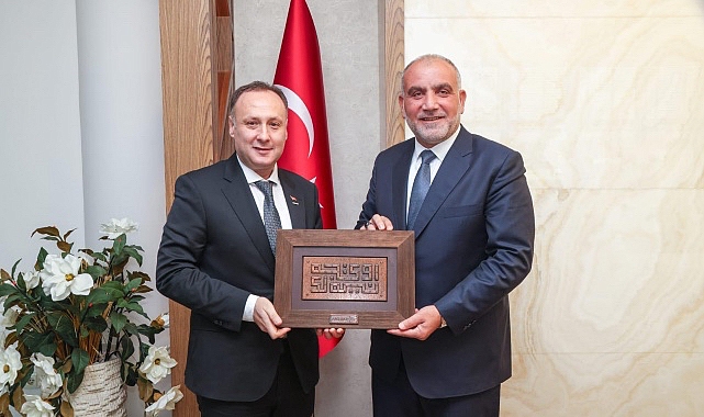 Başkan İbrahim Sandıkçı, “İlçemize yeni yatırımlar kazandırmak için gayretle çalışıyoruz”