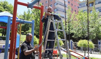 Çankaya Belediyesi, ilçe genelinde 3 milyon 240 bin metrekareyi bulan parklarında bakım onarım çalışmalarını hızlandırdı