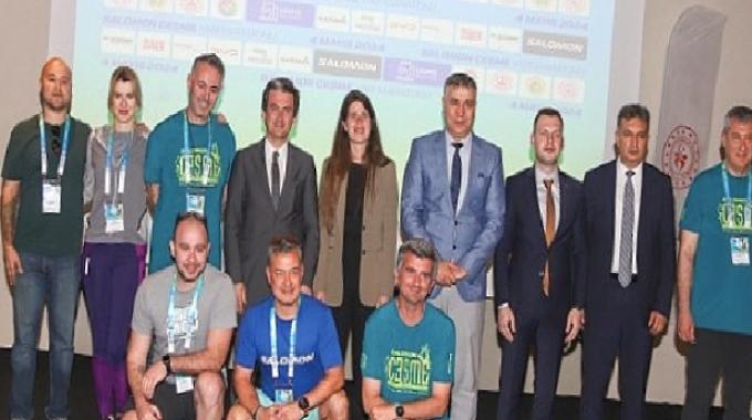 Çeşme’de iki dev organizasyon; 17. Yarımada Spor Oyunları ve Çeşme Yarı Maratonu başlıyor!