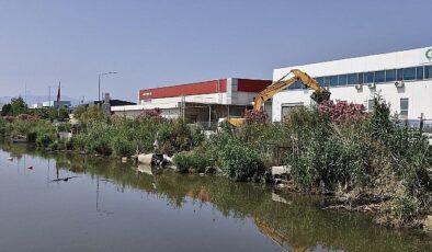 Çiğli Belediyesi’nden Kaçak Barınak ve İskeleye Sıfır Taviz