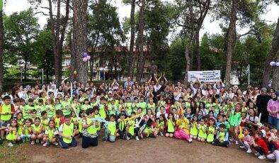 Dokuz Eylül Üniversitesi’nde (DEÜ), ‘Çocuk Oyunları Şenliği’ düzenlendi