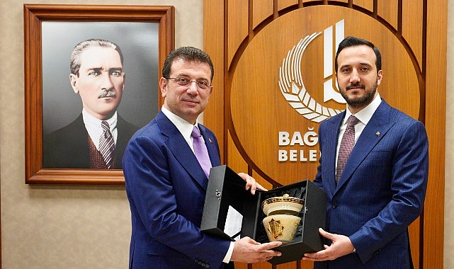 Ekrem İmamoğlu, Bağcılar Belediye Başkanı Abdullah Özdemir’e tebrik ziyaretinde bulundu