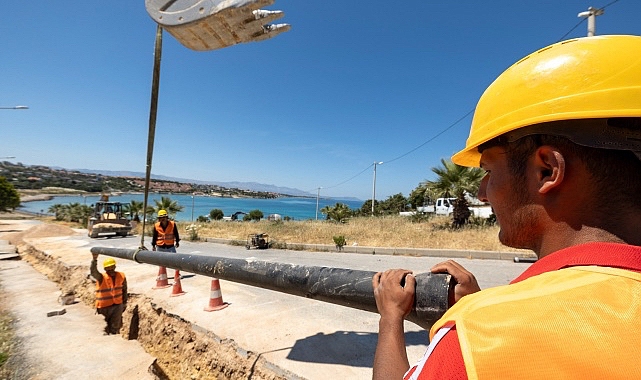 İzmir Büyükşehir Belediyesi Çeşme’nin içme suyu sorununa neşter vuruyor