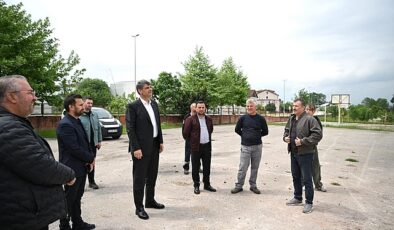 Kartepe Belediye Başkanı Av.M.Mustafa Kocaman, Kubilay İlköğretim Okulu’nda başlatılan ana sınıf yapım çalışmalarını yerinde inceledi