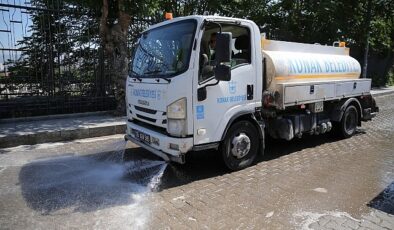 Konak’ta temizlik seferberliği: Mahallelerde eş zamanlı temizlik ve yıkama çalışması başladı