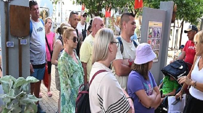 Kültür Evi’ne ilk turist kafilesi geldi