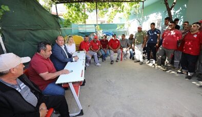 Menderes Belediye Başkanı İlkay Çiçek, belediye şantiyelerini gezerek çalışma arkadaşlarıyla bir araya geldi, kontroller gerçekleştirdi