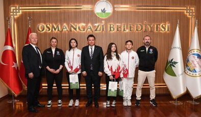 Şampiyon sporculardan Başkan Aydın’a ziyaret