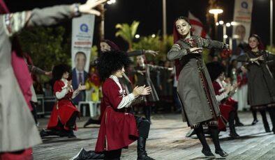 Antalya Büyükşehir Belediyesi Dans Festivali düzenledi