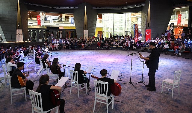 Bilgi Evleri öğrencilerinden yetenek dolu gösteri