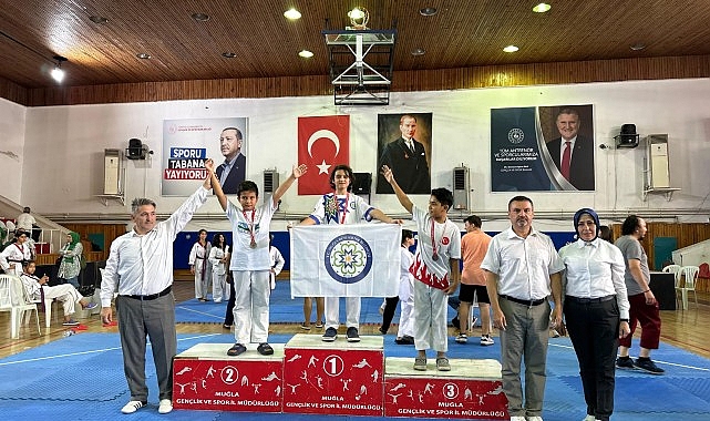 Büyükşehir Taekwondocuları İl Şampiyonu Oldu