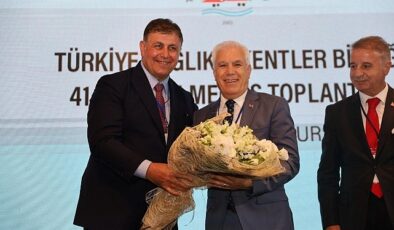 İzmir Büyükşehir Belediye Başkanı Dr. Cemil Tugay, Sağlıklı Kentler Birliği Başkanı oldu “İklim krizi ile mücadele için yerel eylem planları oluşturacağız”