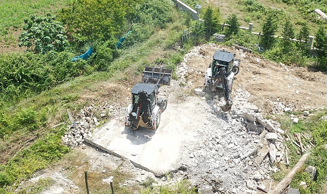 Kandıra Belediyesinin etkili çalışmaları ile plansız kentleşme ile mücadele konusunda başarılı bir süreç yürütülen Kandıra’da kaçak yapıya geçit verilmiyor