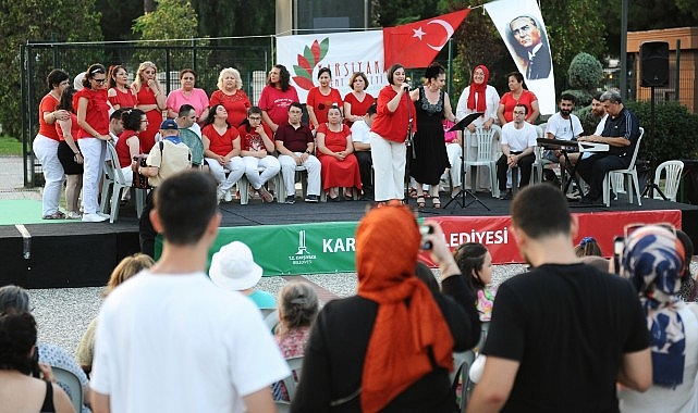 Karşıyaka’nın engel tanımayan gençlerinden renkli gösteriler