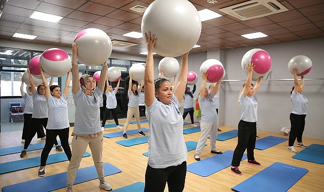 Konak’ta her yaşa ayrı bir spor etkinliği var