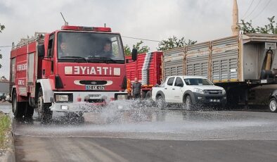 Nevşehir Belediyesi ekipleri, hafta sonu Yeni Sanayi Sitesi ve Lale Sanayi Sitesi’nde bayram öncesi detaylı temizlik, bakım ve onarım çalışması gerçekleştirdi