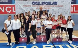 Osmangazili badmintonculardan Türkiye şampiyonluğu