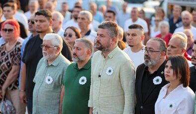 Buca’da Srebrenitsa için duygu dolu anma töreni